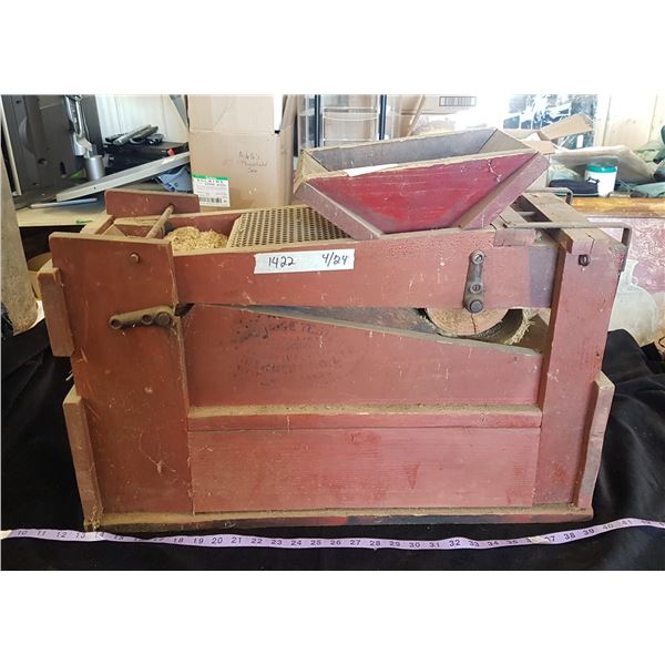 Seed Cleaner & Screens