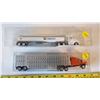 Image 1 : Chevron Tanker & Cattle Truck Models