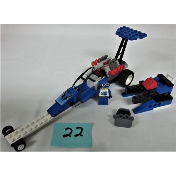 2000 Lego set #6714 speed dragster 100%