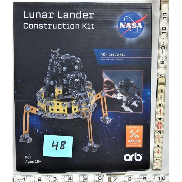 New sealed "NASA" Lunar Lander construction kit 404 piece (Meccano?)