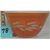 Image 1 : vintage 5.5" W X 3.24"  Pyrex burnt orange bowl with autumn wheat patterns
