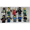 Image 3 : Lot of 60 Lego mini figures & accessories