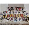 Image 1 : Bee Hive Hockey cards, 33 CHL, NHL, 5" x 7"
