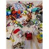 Image 3 : Lot of 50 toys, some wind-up