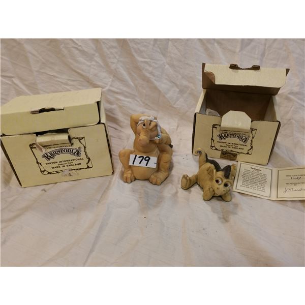 2 Krstonia english figurines