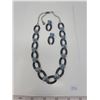 Image 1 : Necklace & earrings