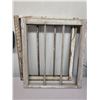 Image 1 : 2 wooden window frames