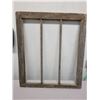 Image 4 : 2 wooden window frames