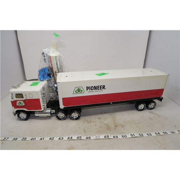 Tin & Diecast Semi's 1988 Nytilt Pioneer Tin Semi W/ Trailer & more