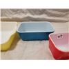 Image 3 : Pyrex 3 piece dish set, yellow blue & red