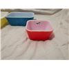 Image 4 : Pyrex 3 piece dish set, yellow blue & red