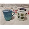 Image 2 : 6 Fire King cups