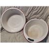 Image 1 : 2 large enamel basin bowls