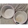 Image 2 : 2 large enamel basin bowls