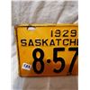 Image 2 : 1929 Good condition Saskatchewan license plates