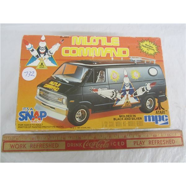 Rare Atari Missel Command Van unbuilt model kit
