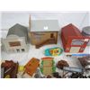 Image 2 : Vintage Small-Town Playset many pieces