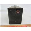 Image 3 : Antique box camera