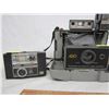 Image 2 : 3 Vintage Cameras