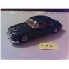 Image 1 : 1959 Jaguar Mark II 4 door 1:18 Maistro