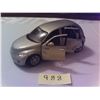 Image 2 : 2001 GT PT cruiser 1:18 Maistro