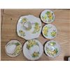 Image 1 : Royal Albert "Yellow Tea Rose" pattern 8 pieces