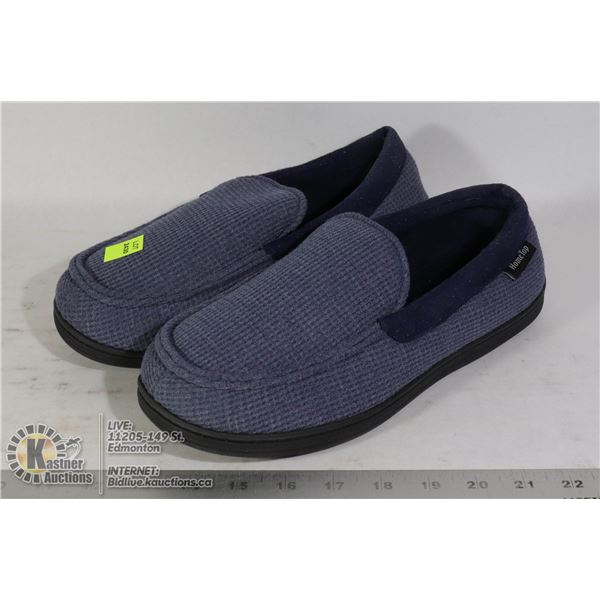 SIZE 10 SLIPPERS