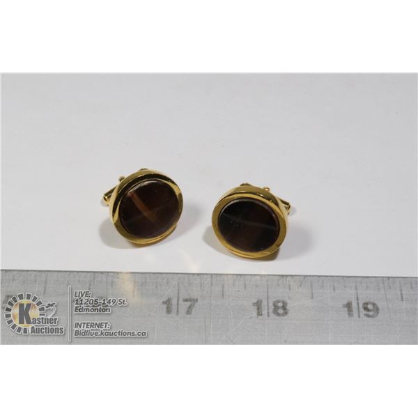 PAIR OF TIGER EYE CUFFLINKS