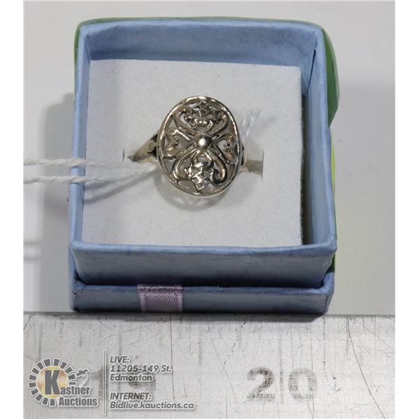 SILVER RING, OVAL SHAPE (36)