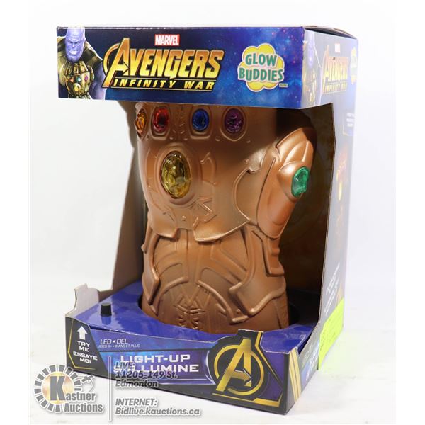 NEW MARVEL AVENGERS LIGHT UP LED INFINITY GAUNTLET
