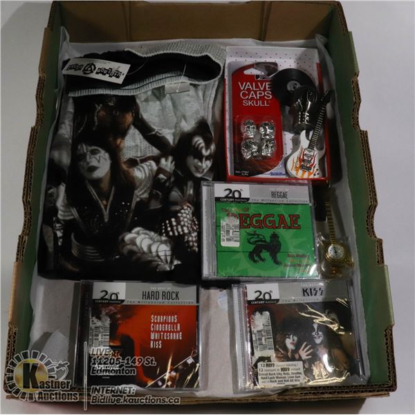 FLAT WITH COLLECTIBLES INCL. KISS BOXER SHORTS