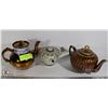 Image 1 : 3 VINTAGE CHINA TEAPOTS