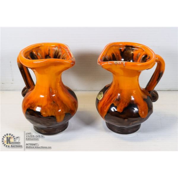 SMALL PICHERS YELLOW BROWN