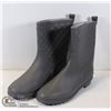Image 1 : SIZE 39 WOMENS RAIN BOOTS