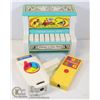 Image 1 : VINTAGE FISHER PRICE MOVIE VIEWER AND PLAYER PIANO TOGETHER