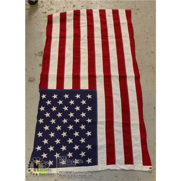 U.S.A. FLAG COTTON 27.5''X 55''