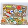 Image 1 : LOT OF VINTAGE PINBACKS ASSORTED