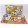 Image 1 : LOT OF VINTAGE PINBACKS ASSORTED