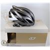 Image 1 : GIRO SAVANT CYCLING HELMET ADULT SMALL NEW IN BOX MATTE WHITE COLOR