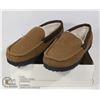 Image 1 : SIZE US 9 MENS SLIPPERS