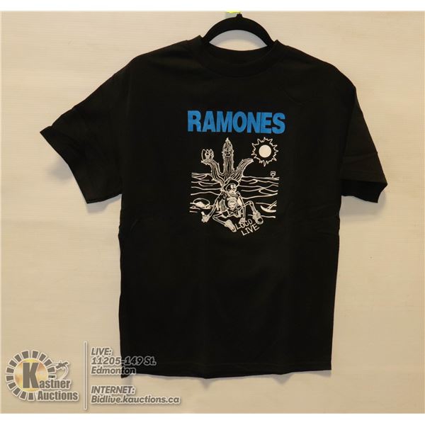 RAMONES T--SHIRT SIZE MEDIUM