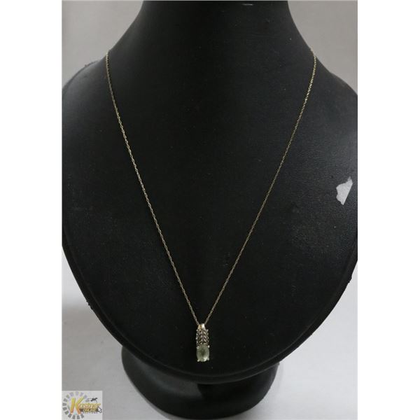 14 KT YELLOW GOLD NECKLACE W/ DIAMOND PENDANT