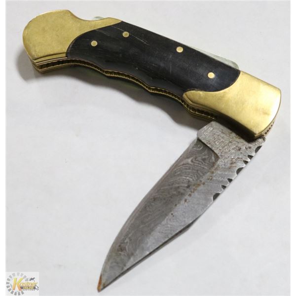 DAMASCUS POCKET KNIFE