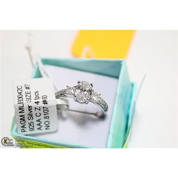 3 STONE OVAL AND PRINCESS ENGAGEMENT RING NEW (20)