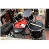 Image 2 : TAMA IMPERIALSTAR DRUM KIT - GLOSS BLACK WITH