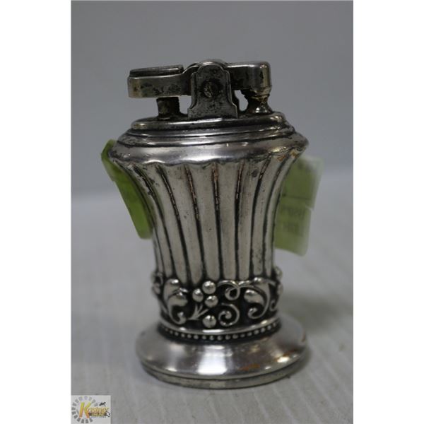 1950'S RONSON "NEWPORT" CROME LIGHTER