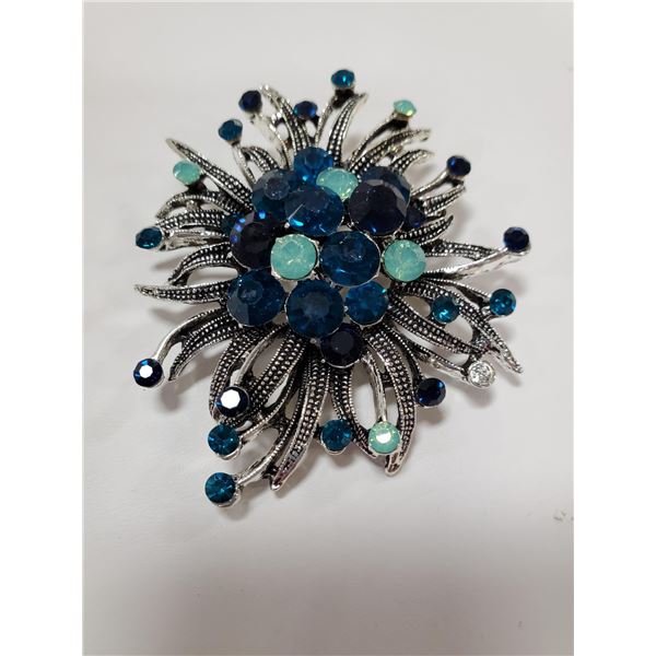 FLORAL BURST RHINESTONE BROOCH