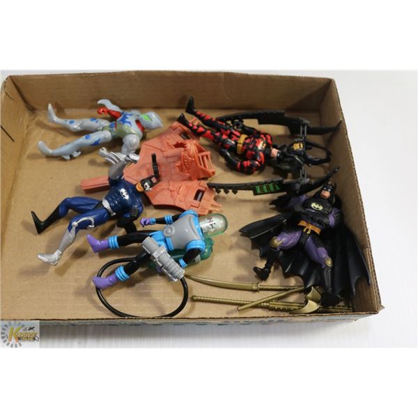 VINTAGE COLLECTIBLE BATMAN FIGURES LOT