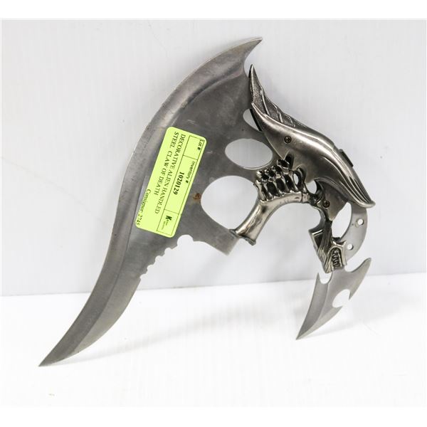 DECORATIVE ALIEN HANDLED STEEL CLAW OF DEATH