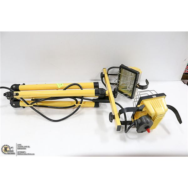 EXTENDIBLE TRI-POD WORK LIGHT
